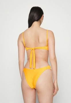 Buy ⌛ Hunkemöller ST.LUCIA SHIRRED BANDEAU - 👙 Bikini Top - Orange 🎁 -Hunkemöller Sales Store 167e31e62f744959a9efd723e2e0c5ab