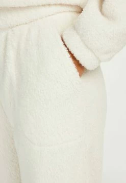 Outlet 🎉 Hunkemöller FLEECE SNUGGLE - Pyjama Bottoms - White ❤️ -Hunkemöller Sales Store 290b5feb4ac64085ac493eb9b2d14f94