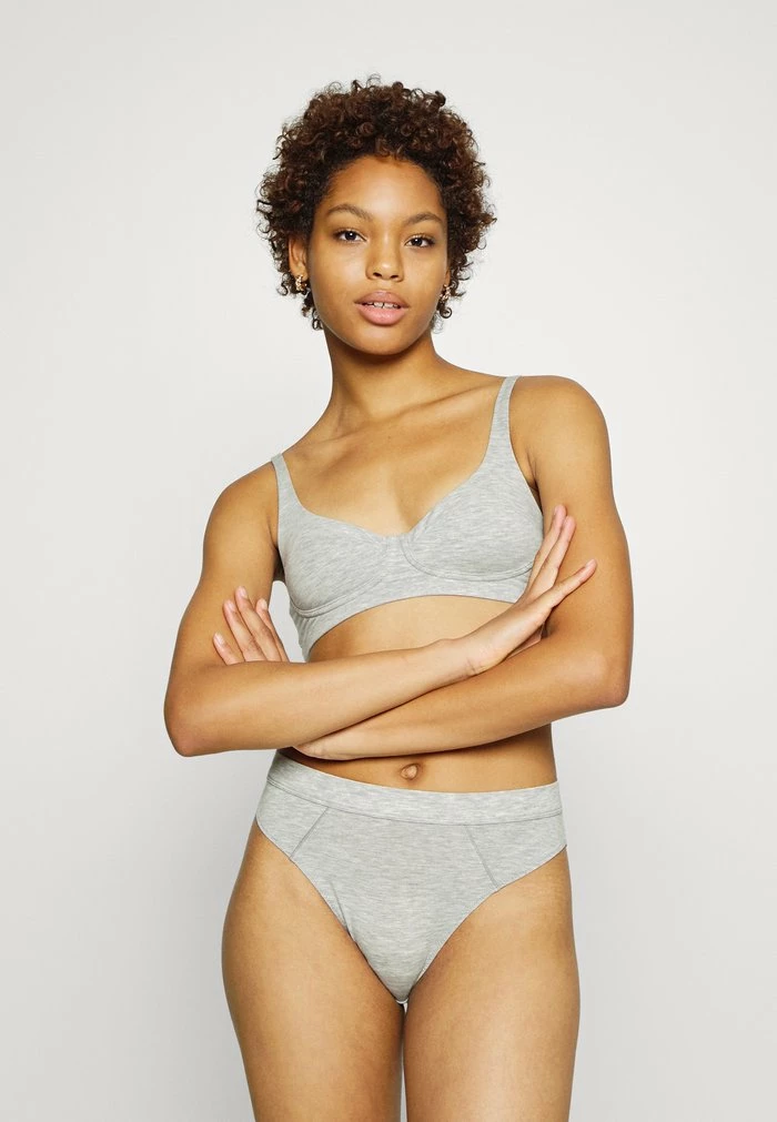 OVIA BRALETTE - Bustier - grey Cheap 🛒 Hunkemöller OVIA BRALETTE - Bustier - Grey ❤️ -Hunkemöller Sales Store 61aefb19d24c4109ab1c618569a0ec1d