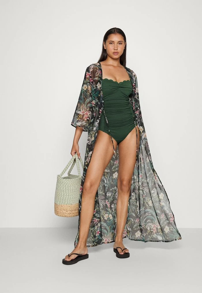 SCALLOP SHAPING - Swimsuit - green Best Sale 💯 Hunkemöller SCALLOP SHAPING - 🩱 Swimsuit - Green 🧨 -Hunkemöller Sales Store 6b1477a194ad4f2eb11c4fd08d7930f6