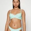 Outlet ๐ฅ Hunkemöller MAUI - ๐ Bikini Top - Green โ๏ธ 1 Outlet ๐ฅ Hunkemöller MAUI - ๐ Bikini Top - Green โ๏ธ -Hunkemรถller Sales Store 99a8a947e35c4edeadf869085a74c291