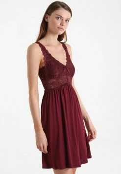 Budget ✔️ Hunkemöller Nightie - Windsor Wine 🛒