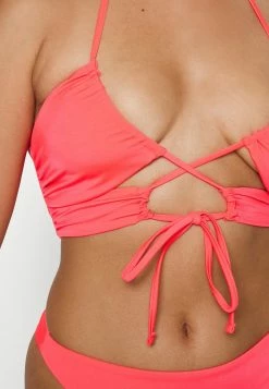 Best deal 🎉 Hunkemöller JUICY RUSHED CROPTOP - 👙 Bikini Top - Red ❤️ -Hunkemöller Sales Store b3a1ca2797304db0b46a2540c4b5f8ee