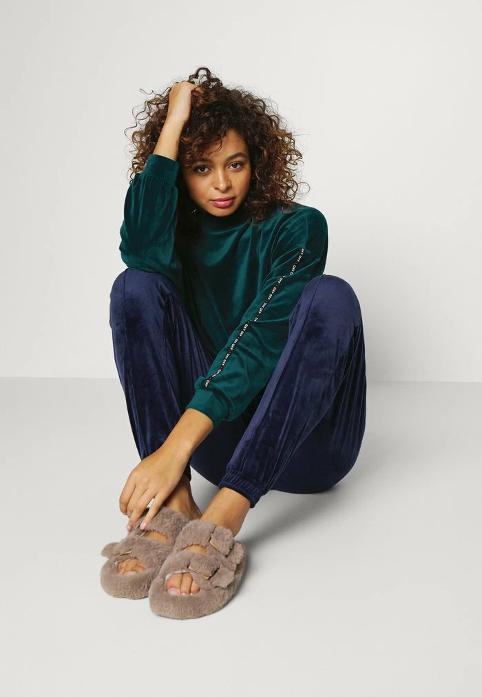 Sweatshirt - blue Coupon 🎉 Hunkemöller Sweatshirt - Blue 🔔 -Hunkemöller Sales Store b8b82bdec0084ffaa7338da943bc032f