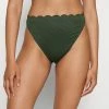 Buy 🎉 Hunkemöller SCALLOP HIGH LEG - 👙 Bikini Bottoms - Green 🤩