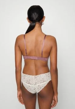 Cheapest 🎉 Hunkemöller ODETTE - Underwired Bra - Wistful Mauve ⭐ -Hunkemöller Sales Store e1cdd8b330bf458c9b47e0ec309e9b30