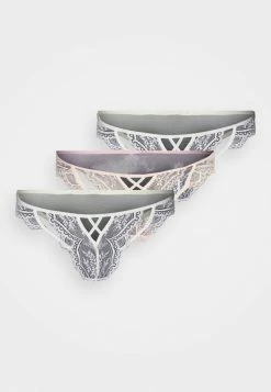 Best Pirce 🥰 Hunkemöller 3 PACK YAKIRA STRING - Thong - Off White 🔥 -Hunkemöller Sales Store ee9fb59c281448c5aae3af7aecf19c57