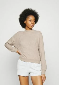 Budget โค๏ธ Hunkemöller Pyjama Top - Tan ๐